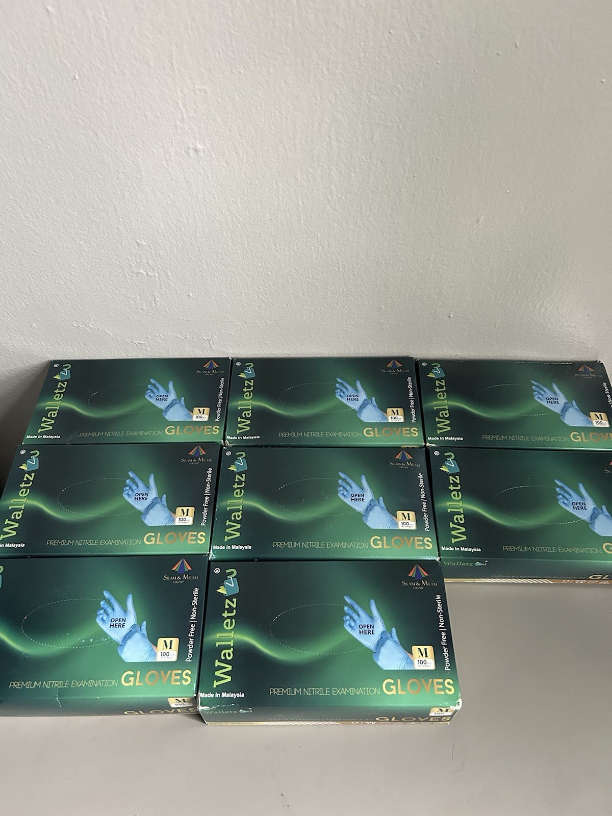 Walletz4U Emerald Prime Nitrile Gloves – 100 Pcs – Medium BUY 1 GET ONE FREE!