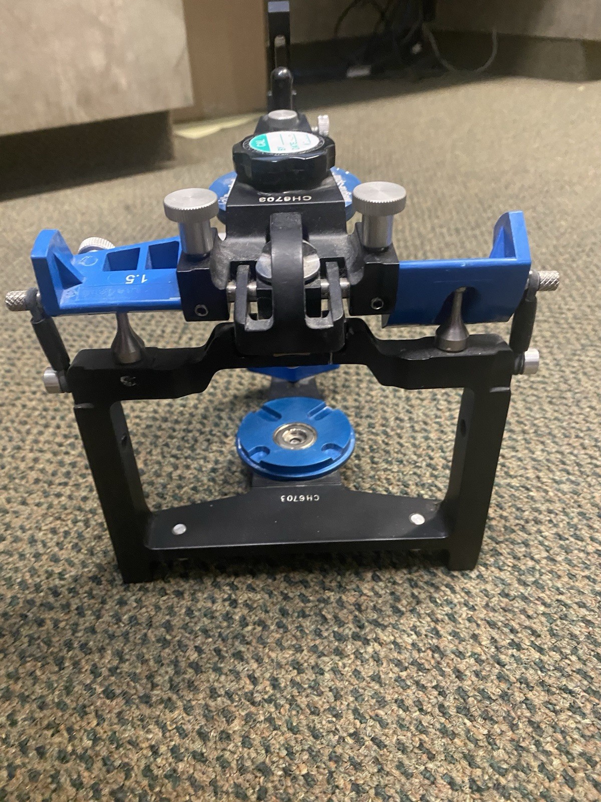 Panadent PSH Semi-adjustable dental articulator