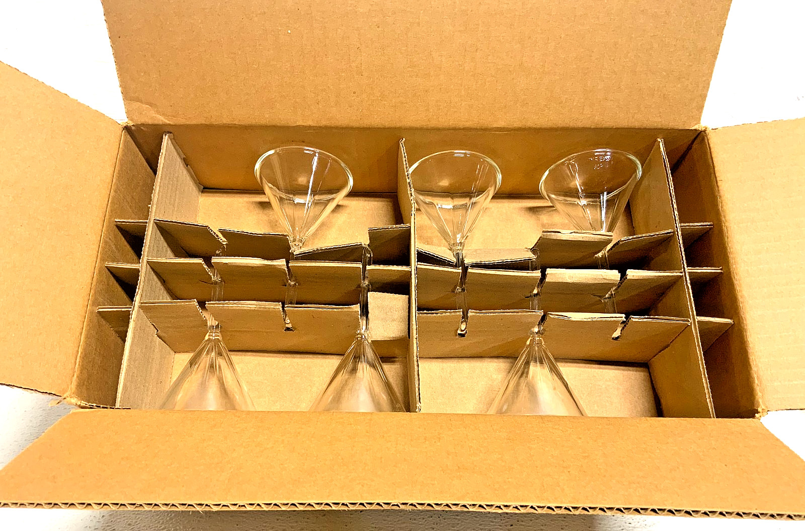 New Case of 12 New Pyrex 6180-75 Glass Short Stem 60° Angle Fluted Funnel A8C
