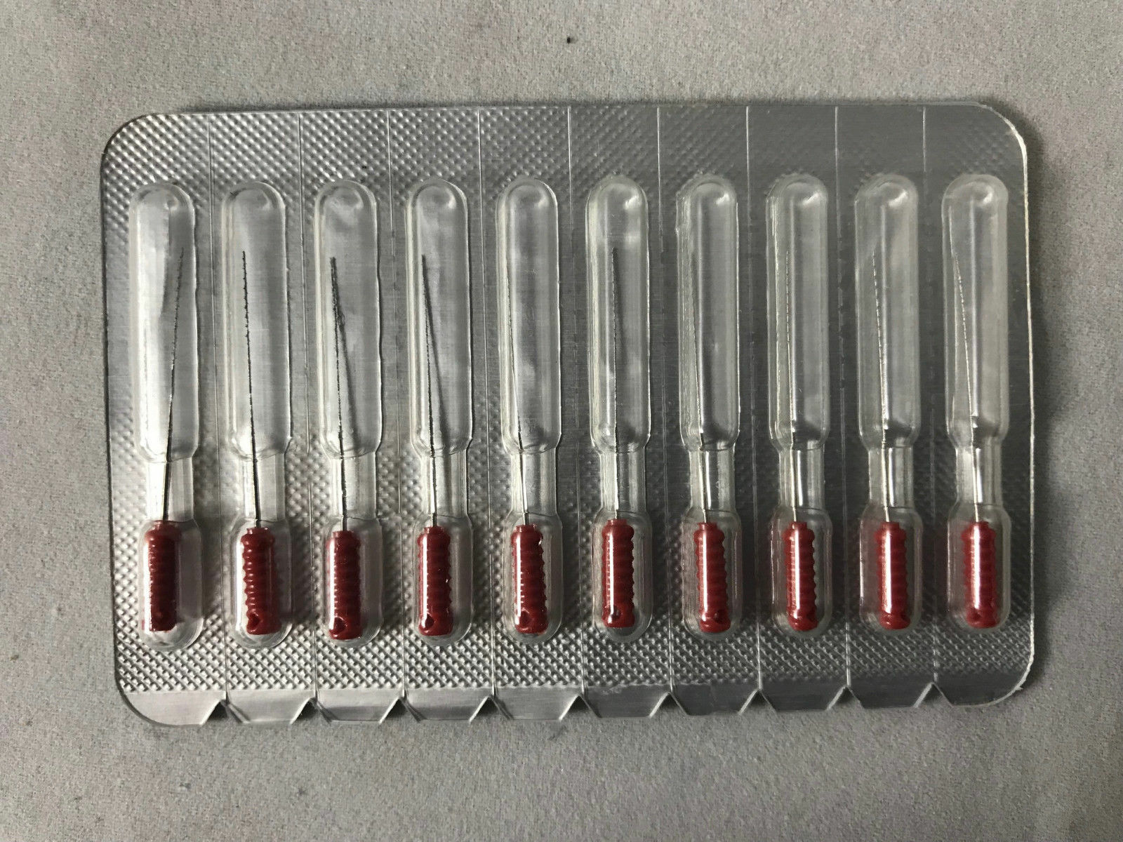 Redland Dental 30 pc. Red #003 25 mm Endo Stainless Steel Barbed Broaches