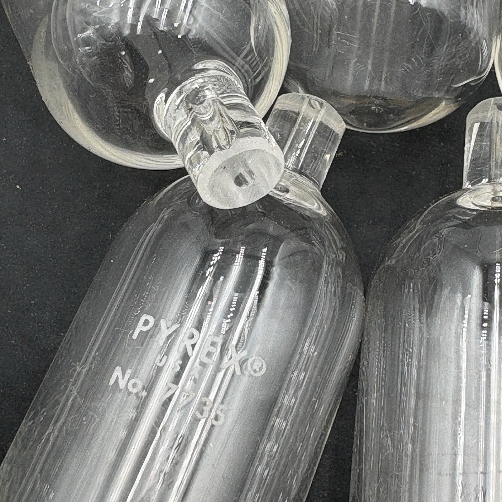 Corning PYREX 7735-24 Ramsbottom Carbon Residue Bulb – Box of 14