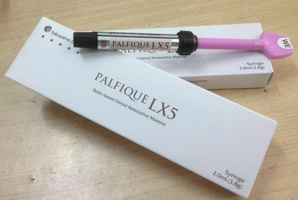 Palfique Tokuyama LX5 Shade WE Resin Based Restorative Composite 3.8gm Dental
