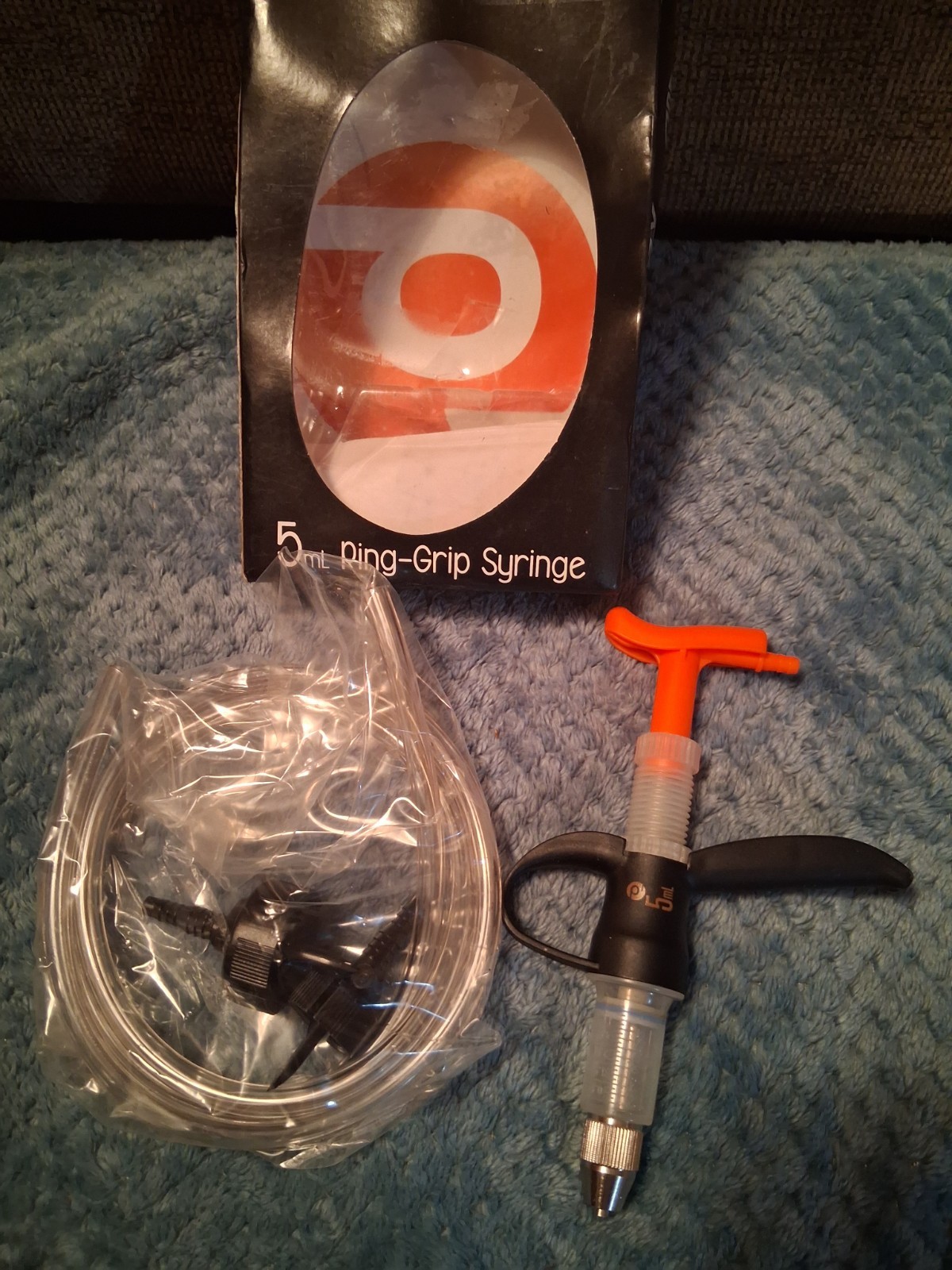 Veterinary Prodigy Instruments 5 mL Ring-Grip Syringe for Cattle/Livestock