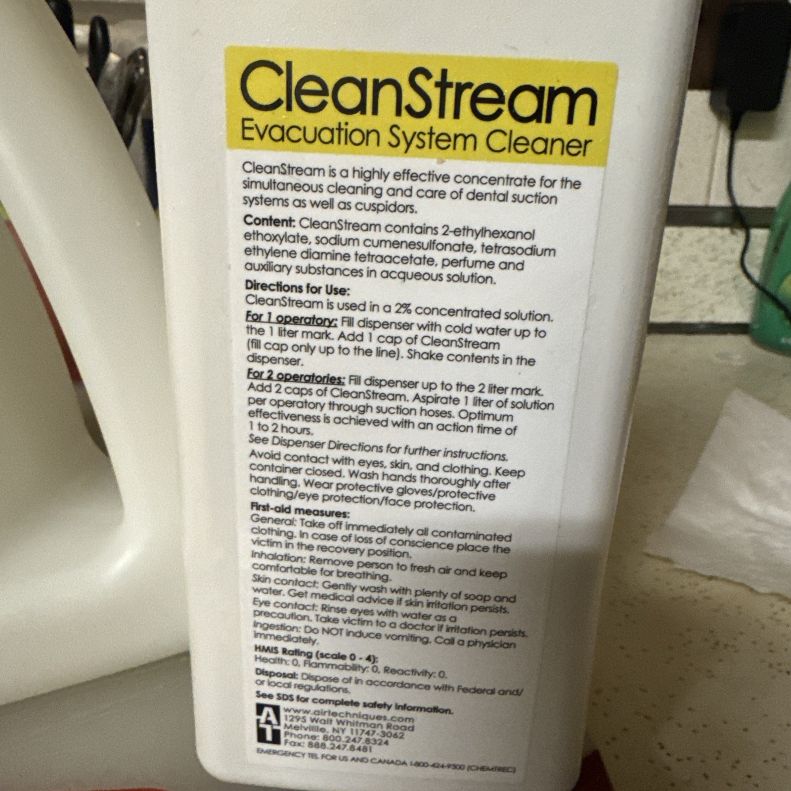 Monarch CleanStream Dispenser System 57665 Hold up to 2L /68oz. With cleaner