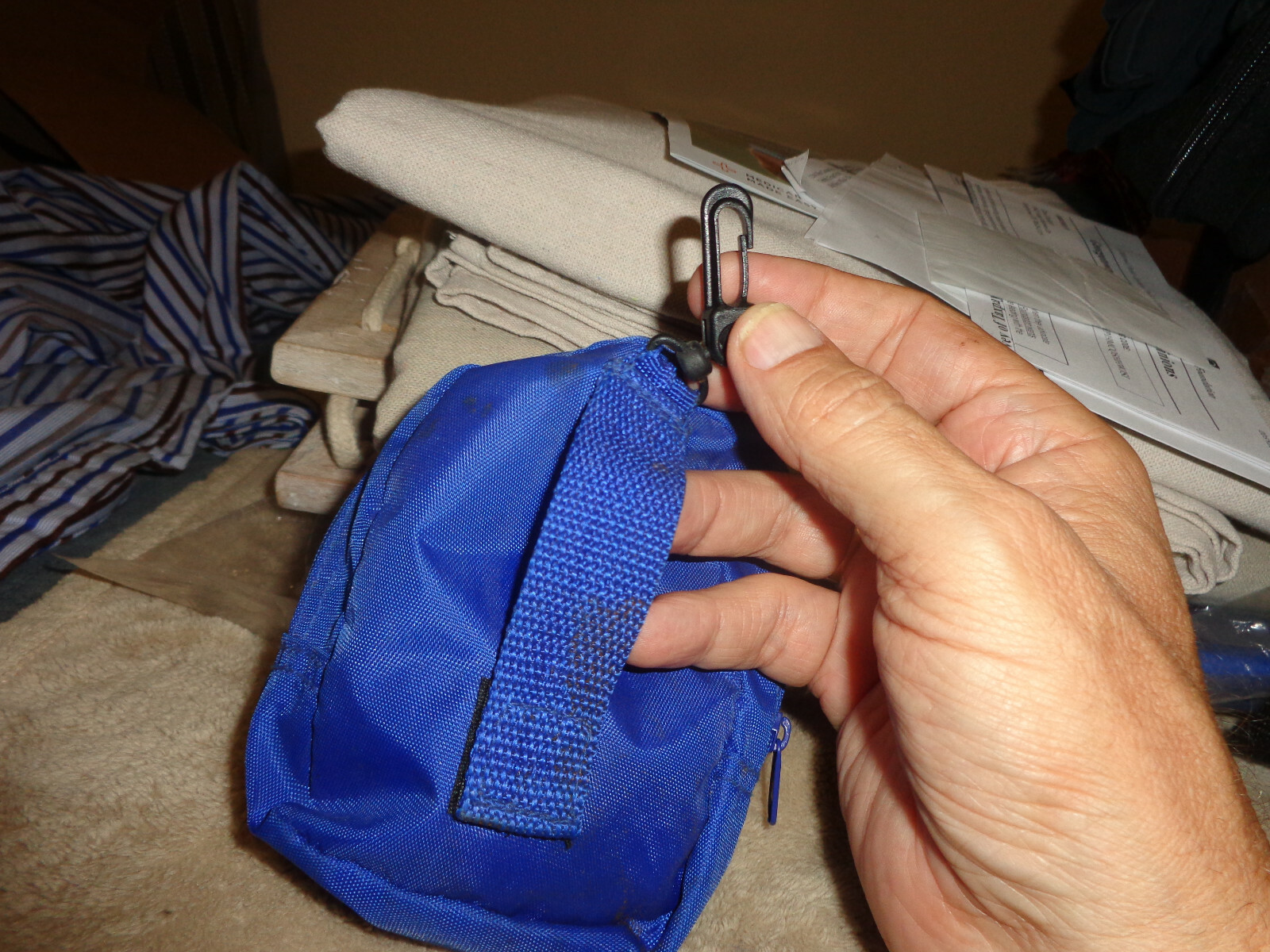 world point cpr mask with oxygen inlet