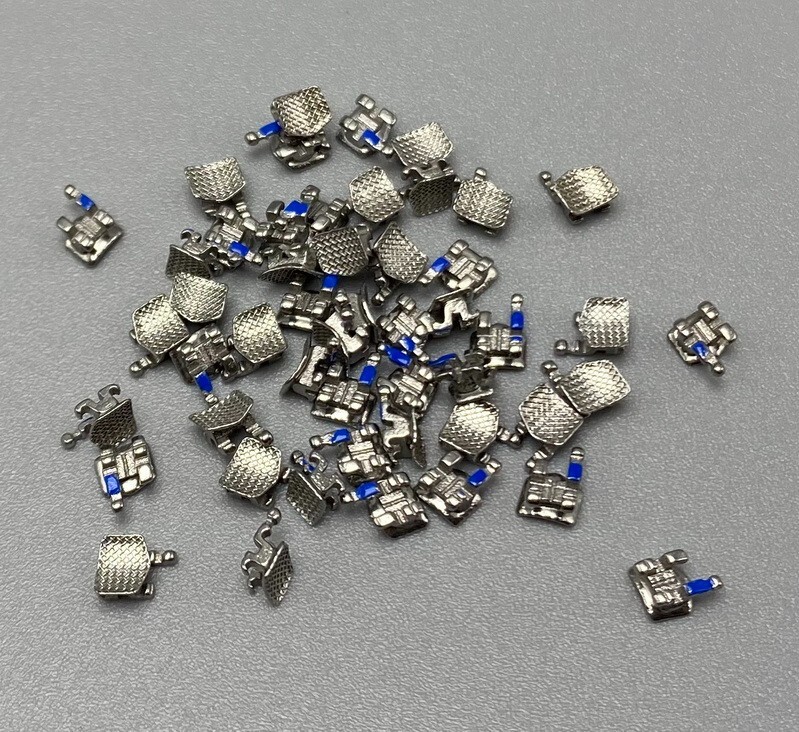 100Pcs Dental Orthodontic Brackets Braces Mini Roth 022 Slot Hooks 345