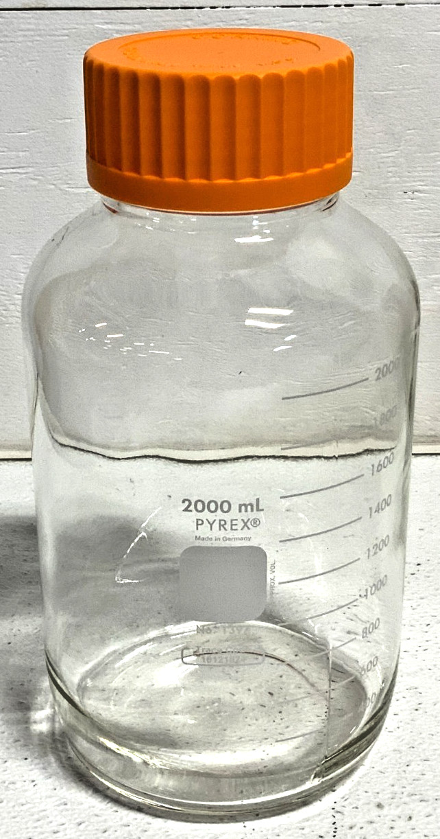Corning Pyrex 1397-2L 2000ml Round Wide Mouth Media Storage Bottle w/Screw Cap