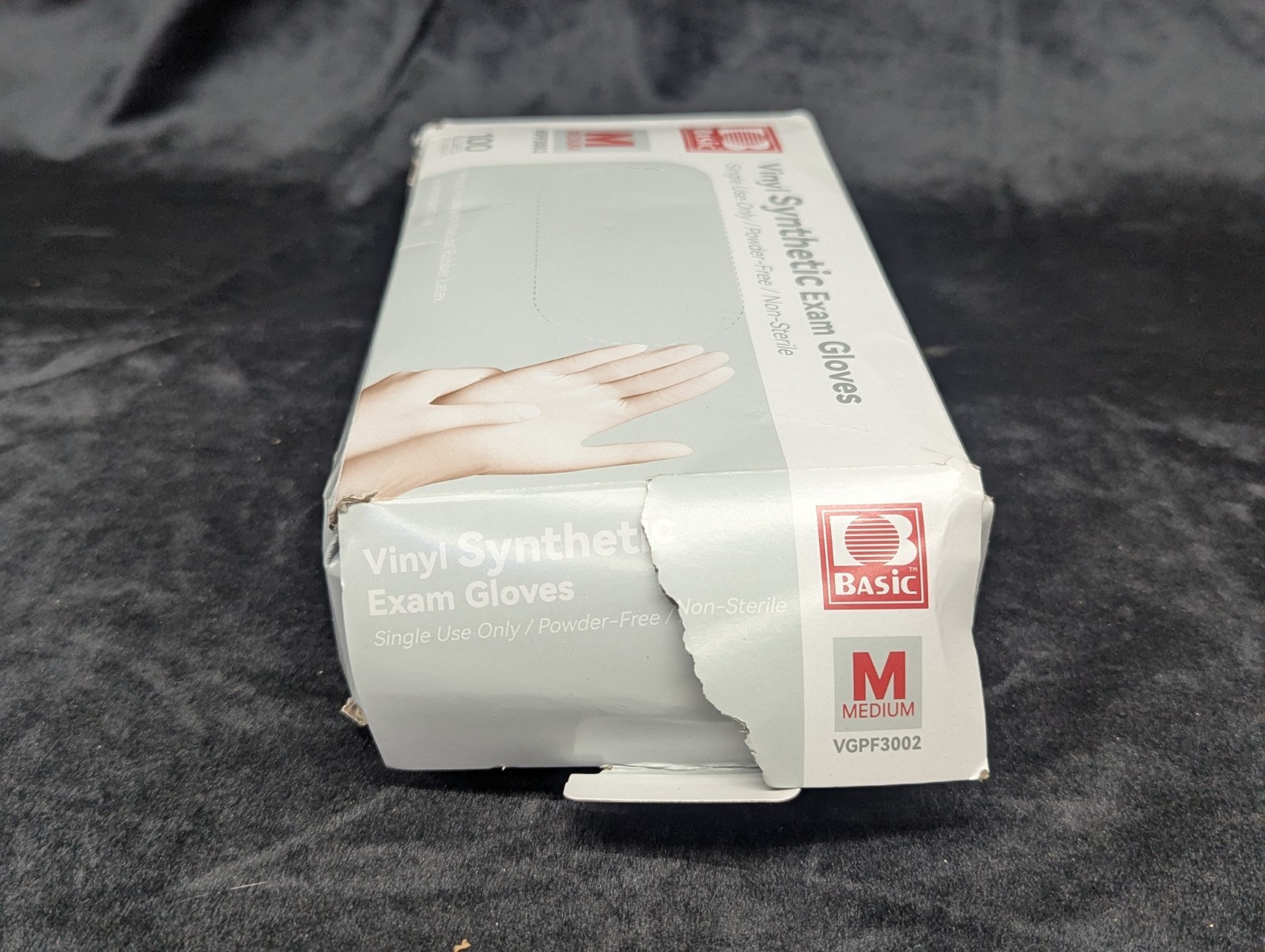 100 Basic Vinyl Synthetic Exam Gloves Size Medium VGPF3002 Latex Free (Open Box)