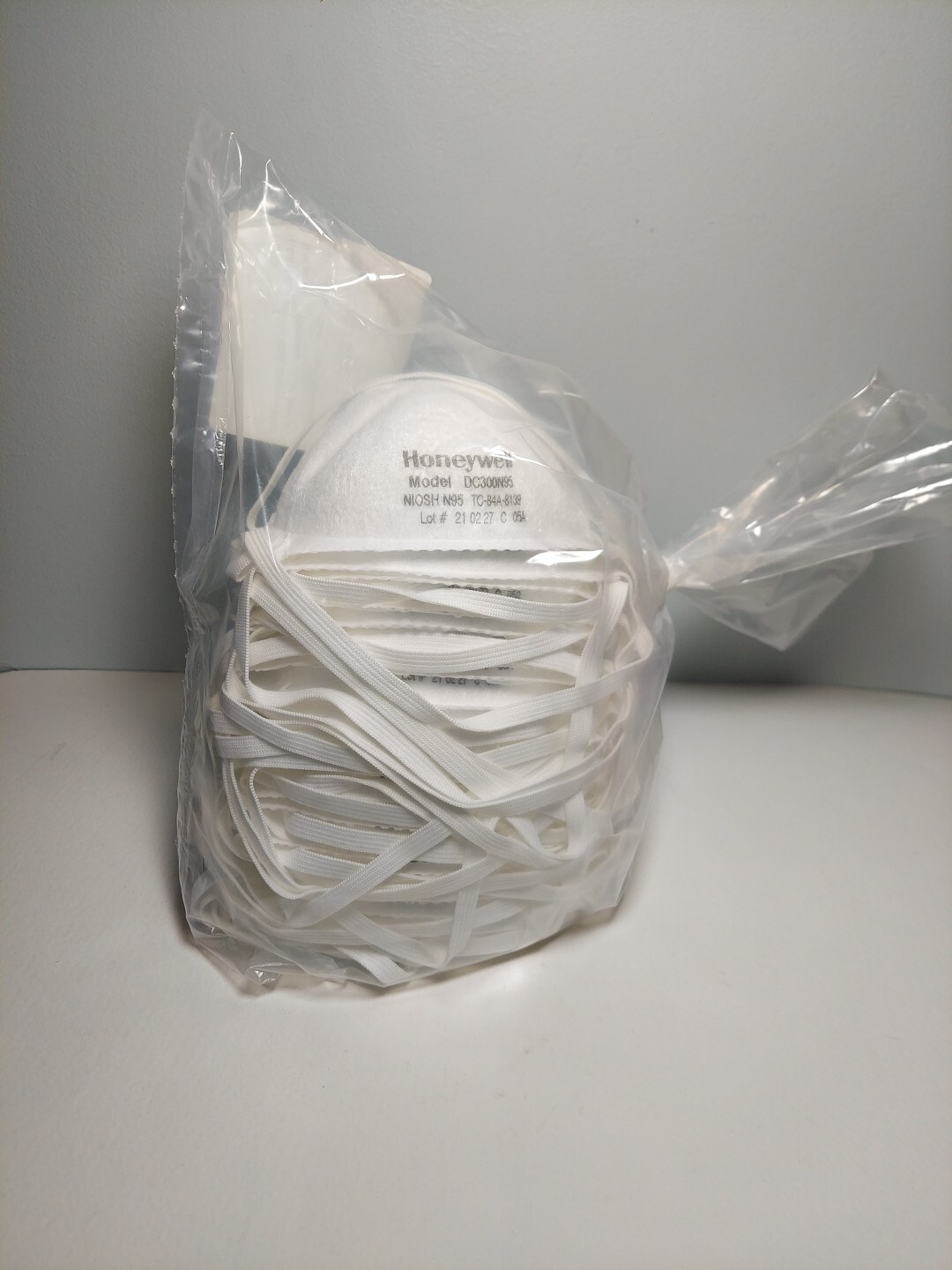 N95 Mask – 20 Pack Honeywell N95 DC300N95 Respirator Masks NIOSH Approved