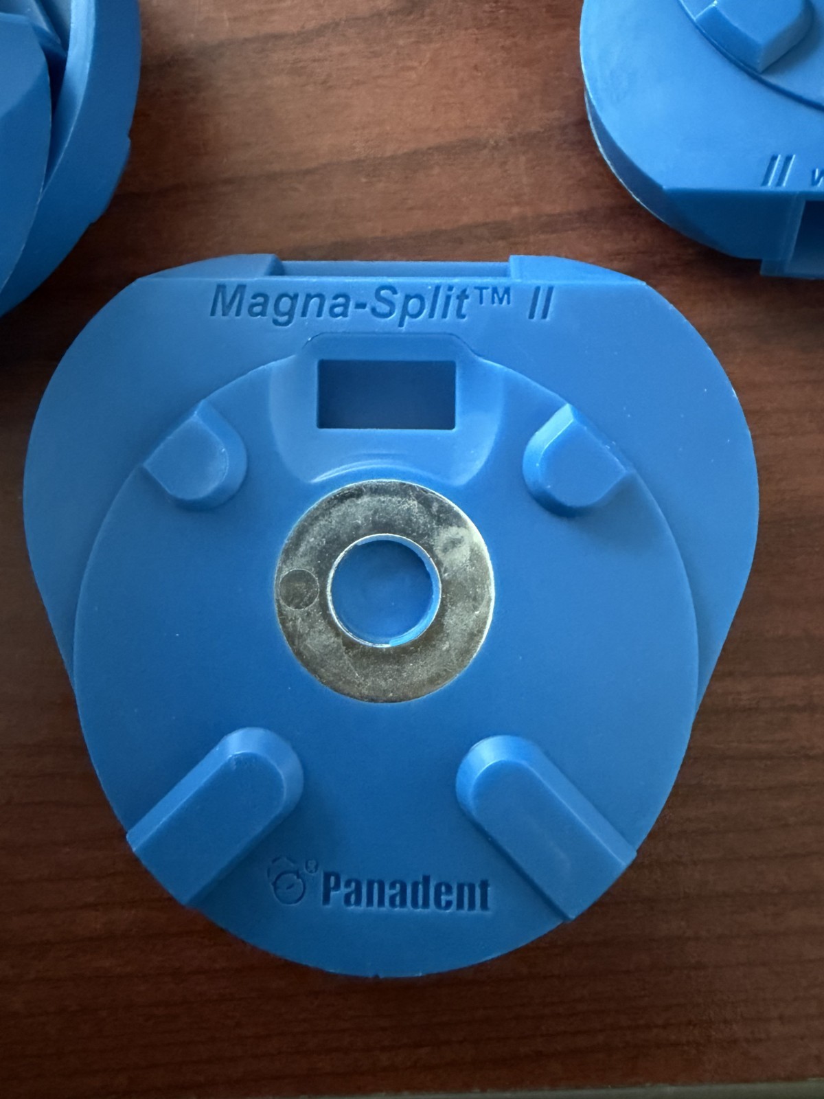 NEW – Panadent Compatible Magnetic Mounting Plates Blue (2262) BAG