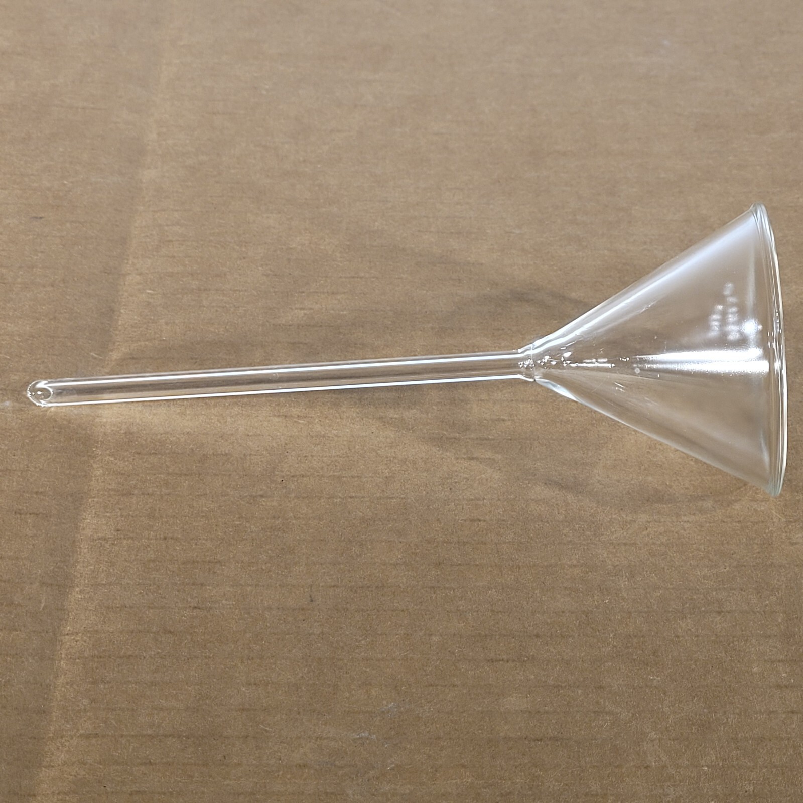 Corning 6140-75 PYREX 75 mm Diameter 60° Angle Funnel with Long Narrow Stem