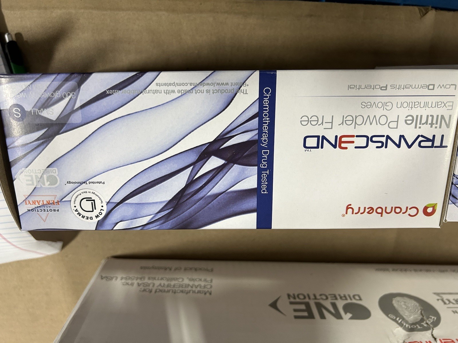 Small Cranberry Transcend Nitrile Gloves 10×300 (3000)