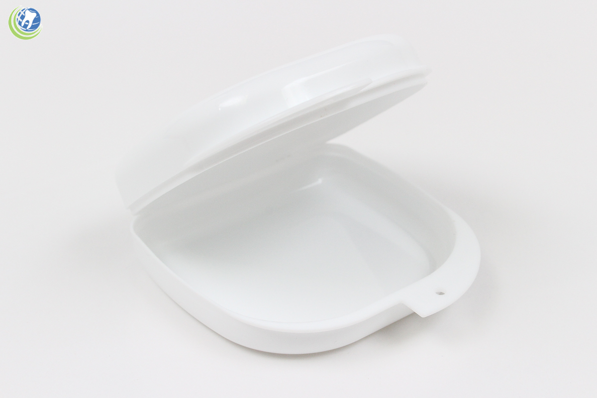 ORTHODONTIC RETAINER MOUTHGUARD MOUTHPIECE BLEACHING CASE BOX -12 PIECES WHITE