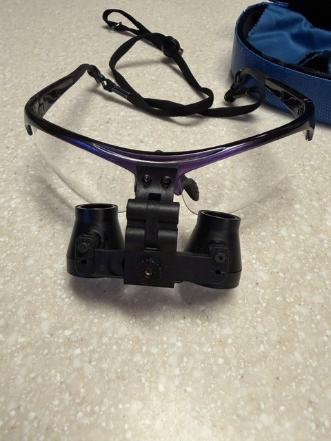 Brasseler USA Dental Instruments Vision Loupes Used for sales demonstration only