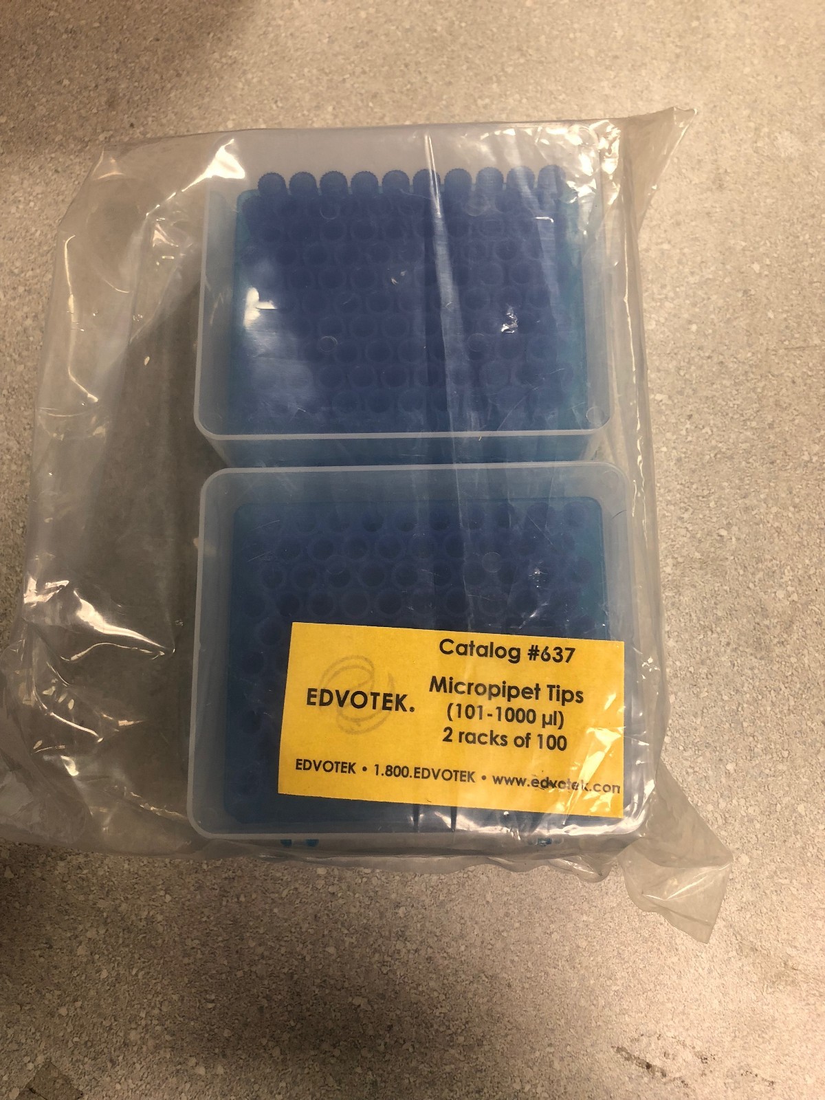 EDVOTEK Micropipet Tips (101-1000 ul) 2 racks of 100