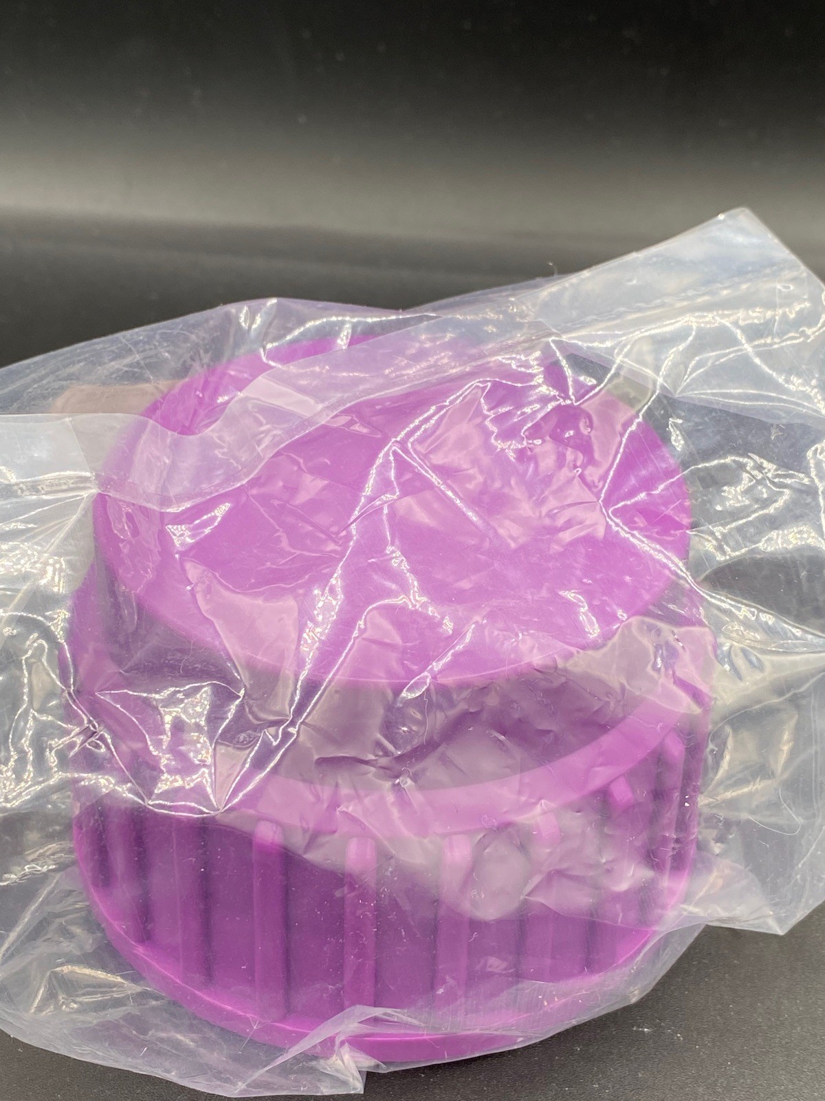 VWR 83mm Purple Plastic Screw Cap for Narrow Mouth Carboys 10820-450