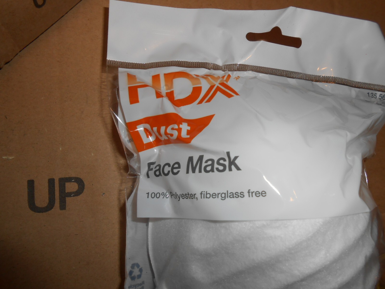 HDX DCW-1 Non Medical Dust mask. Case of 22 Pack D24 135569