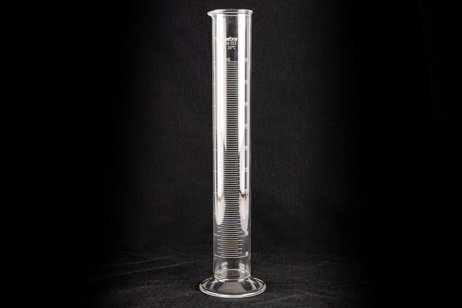 Fisher Scientific Fisherbrand 08-5571F 500ml Class B Graduated Cylinder V18