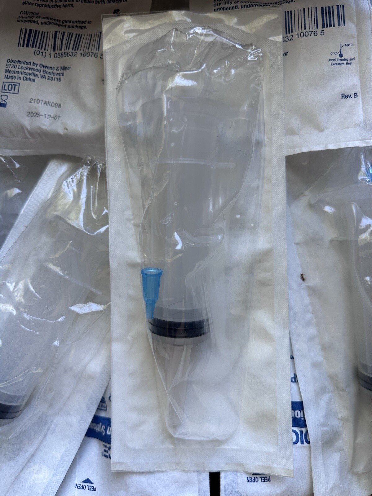 Medichoice piston irrigation syringe 60ml tip Adapter EXP 2025-12-01 Lot of 10