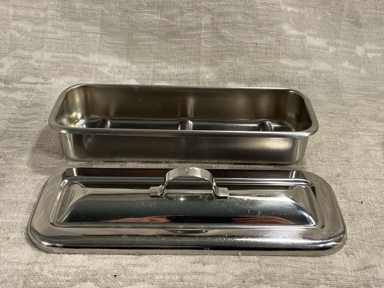 VOLLRATH 82830 Stainless Steel Polished Medical Instrument Tray With Lid –6998