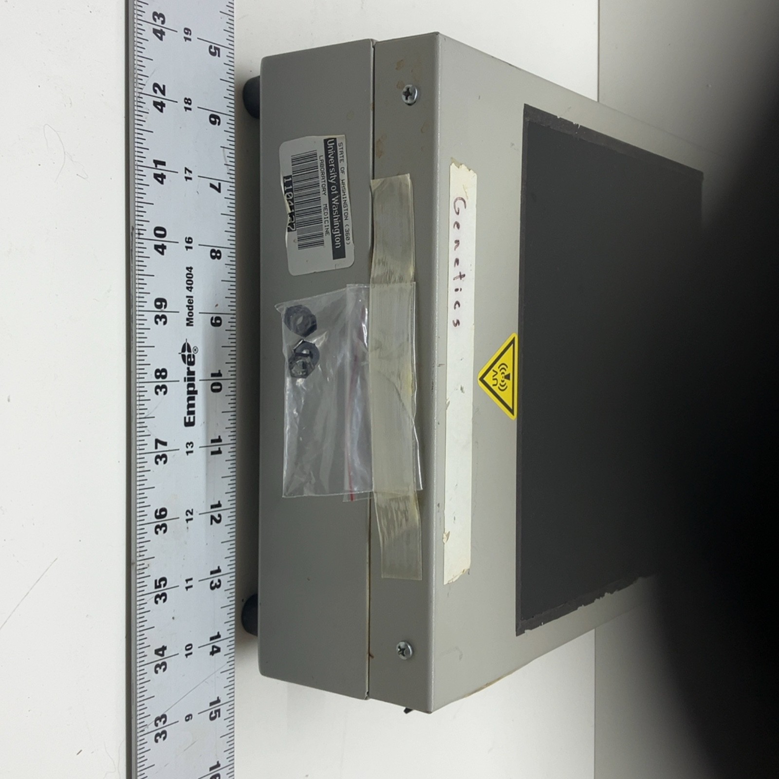 VWR Scientific LM-20E Transilluminator UV Light Box 302nm 365nm Lab Equipment
