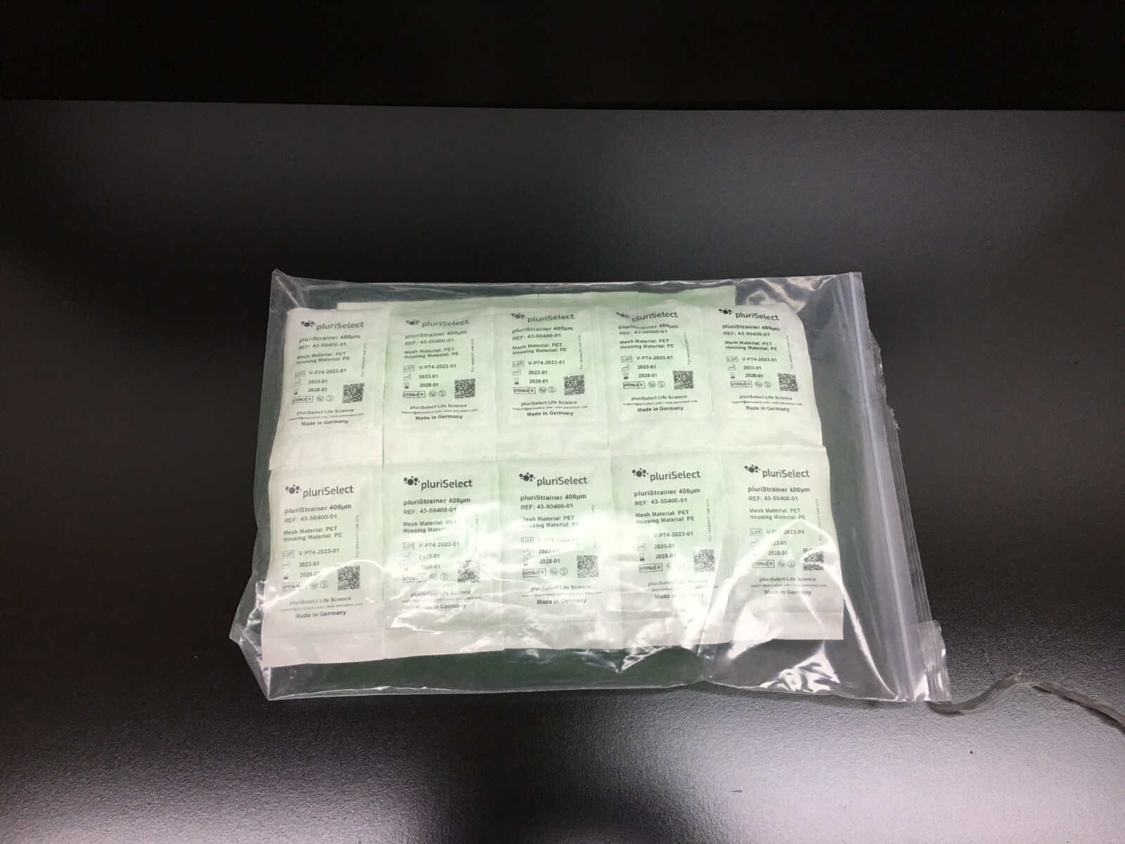 pluriSelect REF 43-50400-01 pluriStrainer 400um PET Cell Strainer Lot 23 PCS