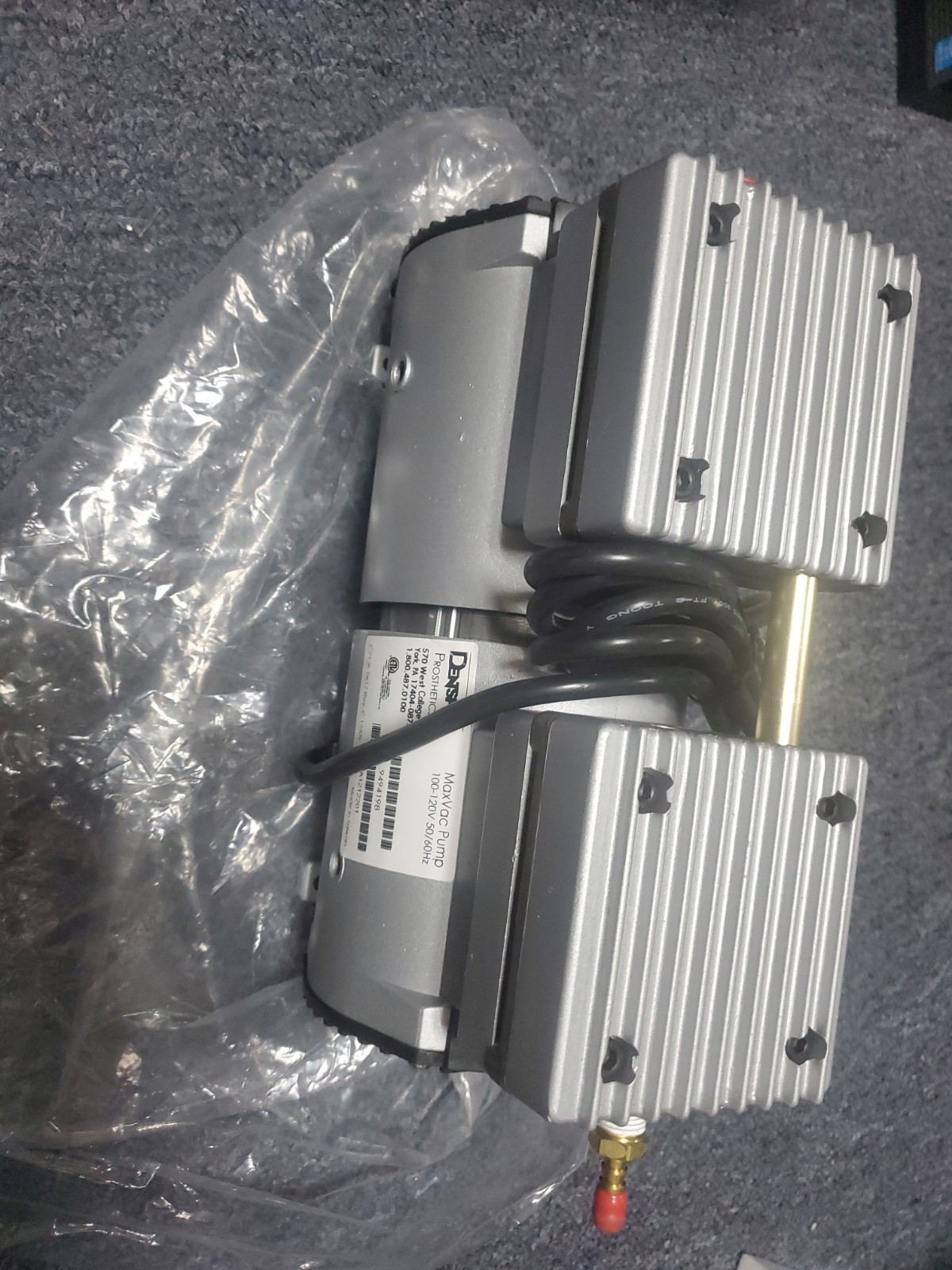 Replacement Dentsply MaxVac Vacuum Pump (9494198) 110v 3cfm 22″+HG Aftermarket