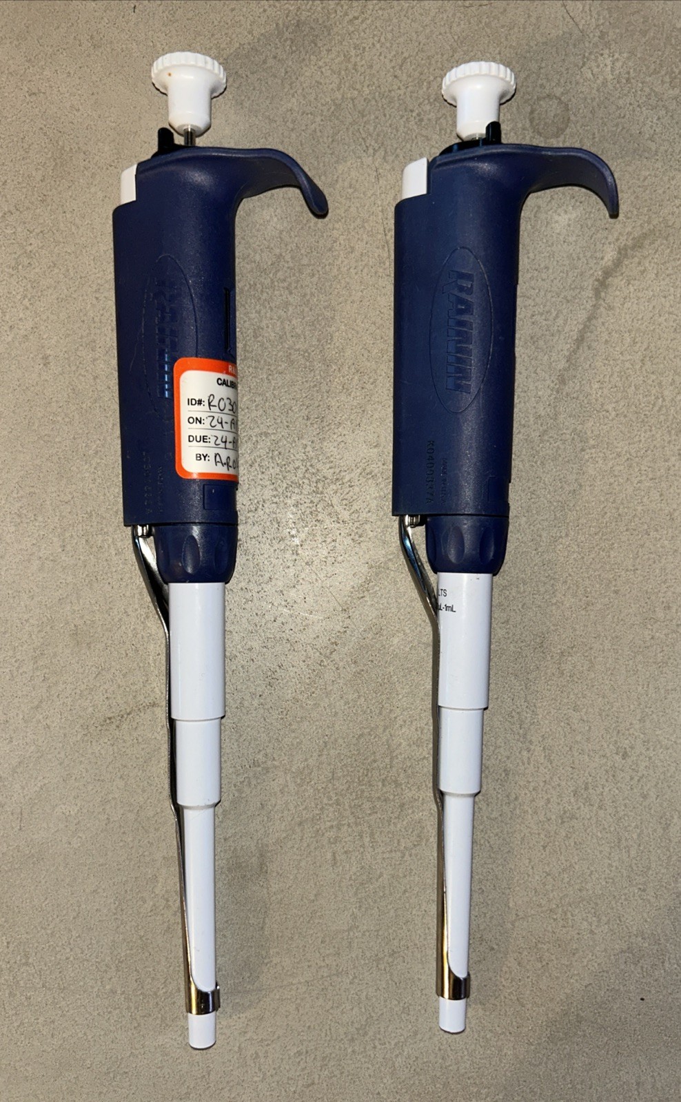 *QTY 2* Rainin L-1000 Pipet Lite ~ LTS 100-1000ul LTS ~ Single Channel. 1C