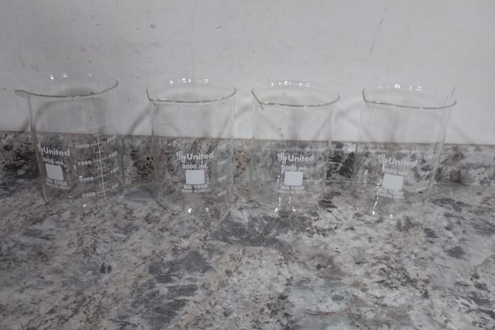 Borosil BG1000-3000 4 Pk 3000mL, 3L, 96 Oz Capacity Glass Beaker