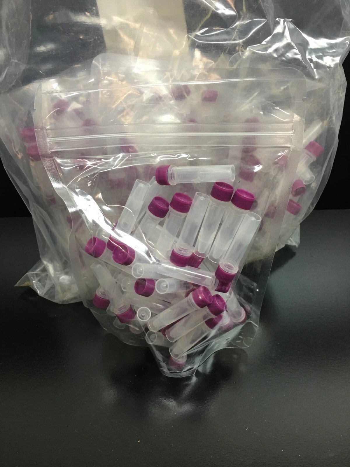VWR Cat No 89004-294 Micro Tubes Volume 1.5mL Natural
