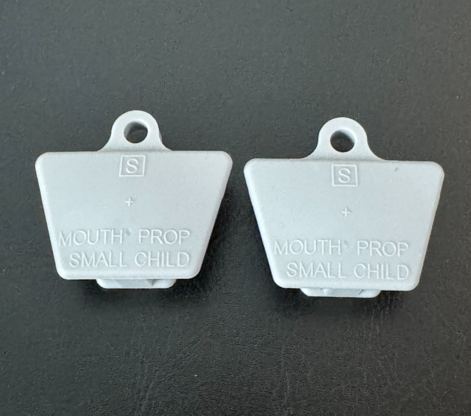 Mouth Prop Bite Blocks Rubber Small Child Only) Qty 2 Dental Tattoo Piercing