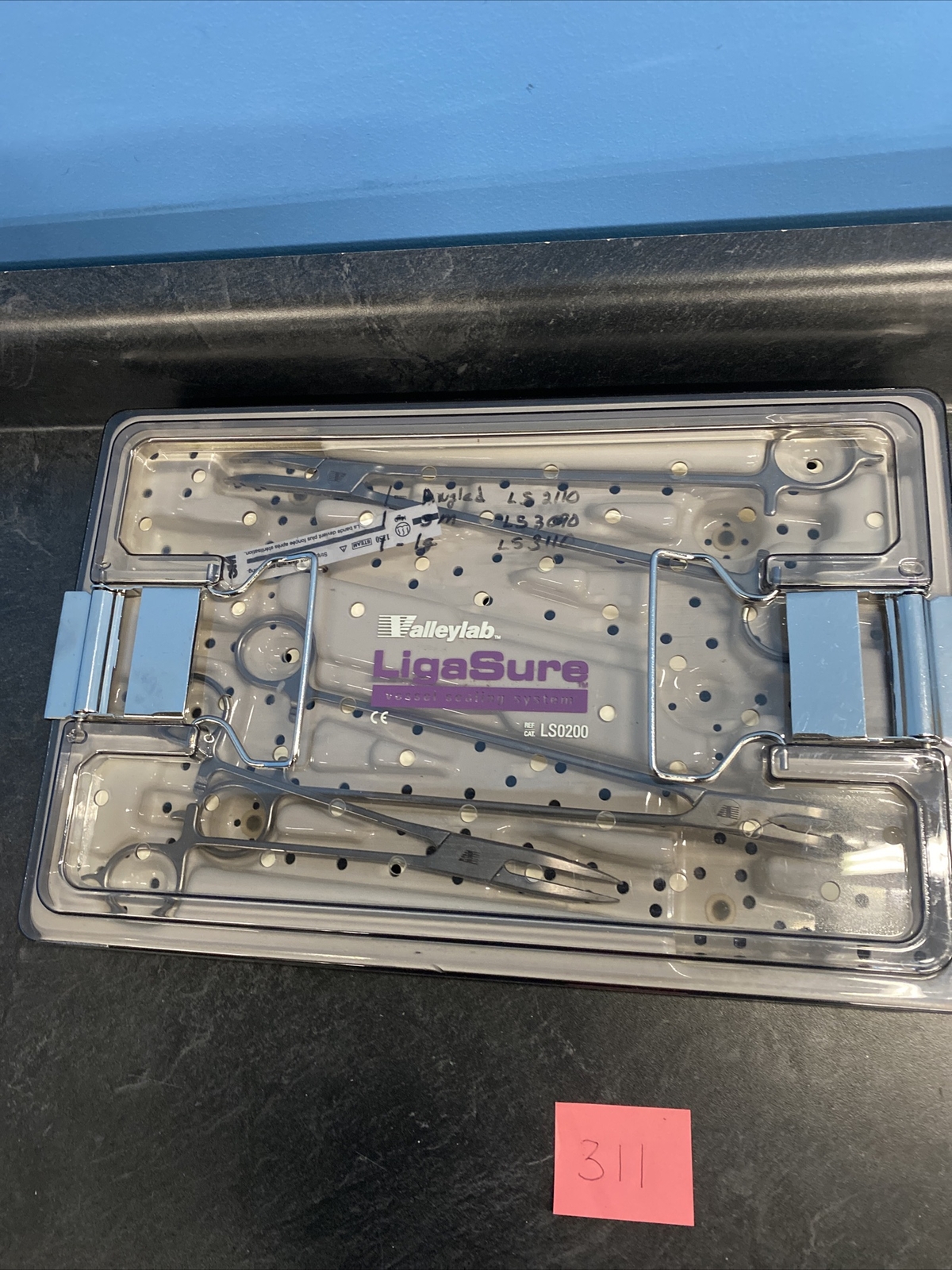 Valleylab LS0200 LigaSure Sterilization Container With Instruments Very Nice