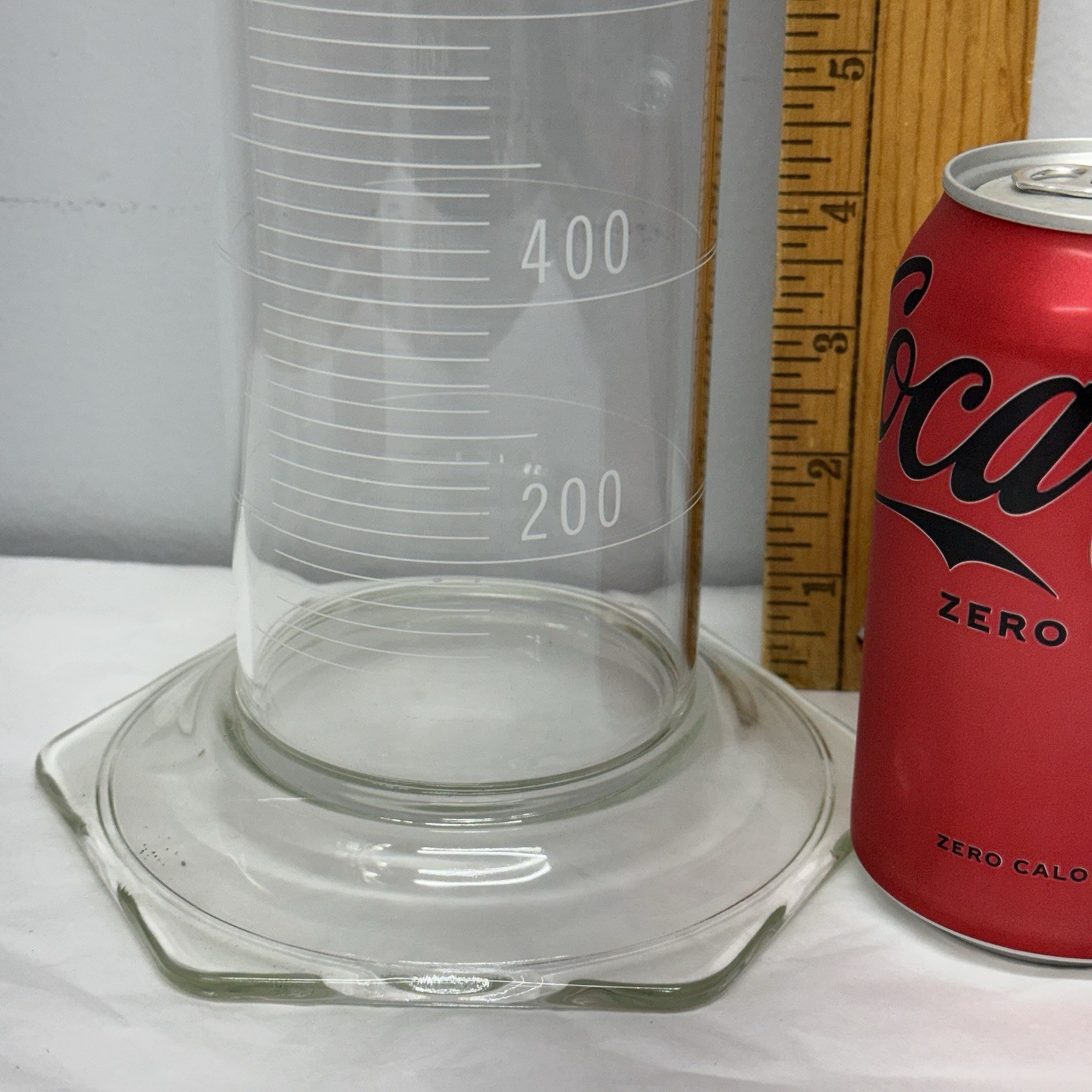 PYREX Glass 2000 ml Graduated Measuring Cylinder w/Stopper #2982 TC 20°C Lab