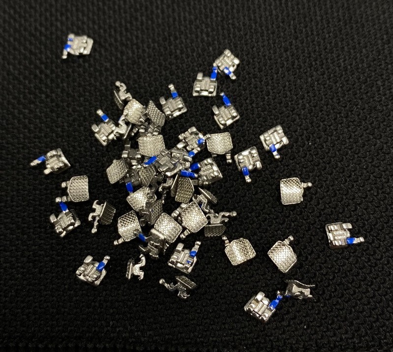 100Pcs Dental Orthodontic Brackets Braces Mini Roth 022 Slot Hooks 345
