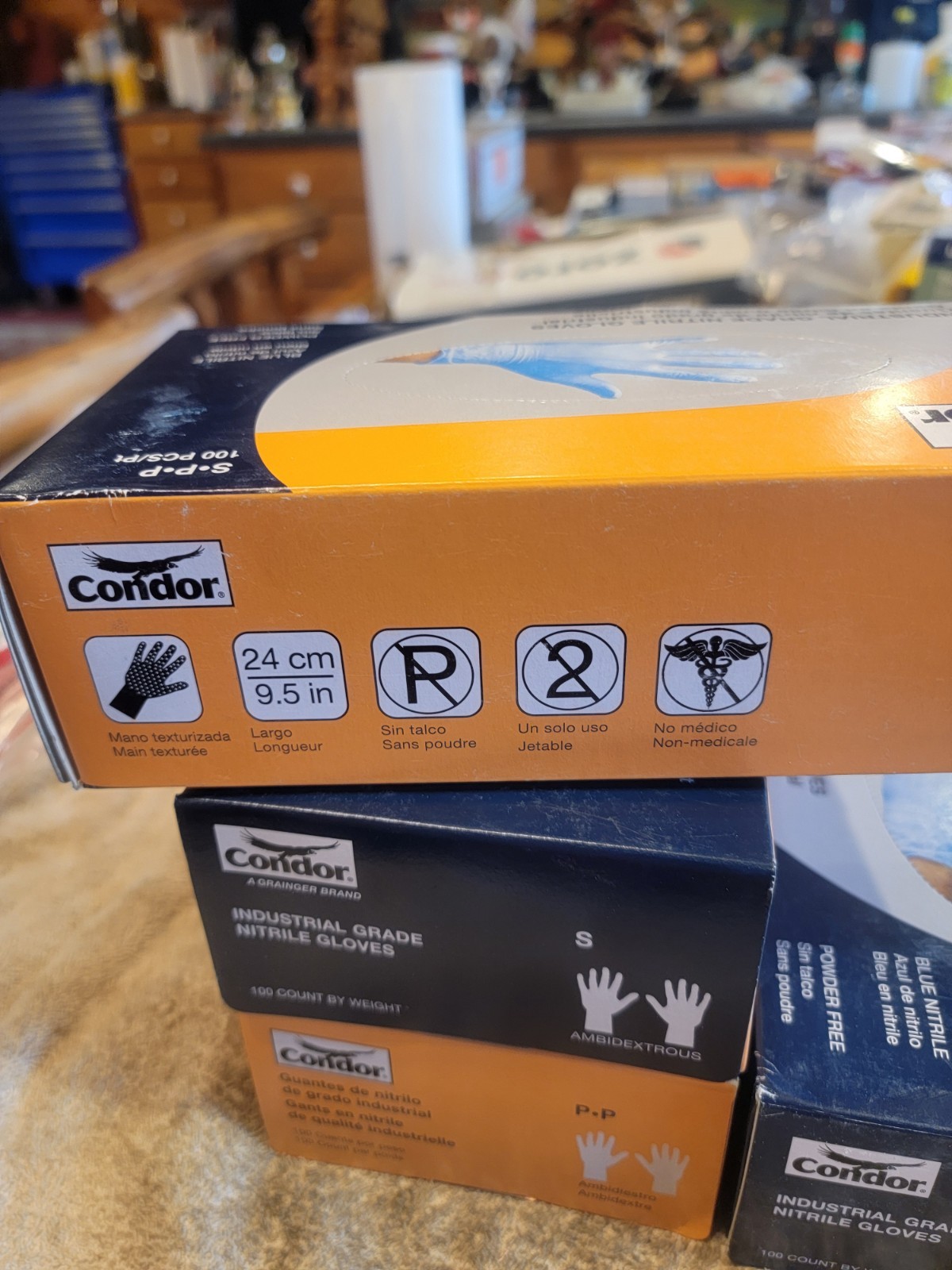 Condor 2XMA6T Disposable Gloves, Nitrile, Powder-Free, S, 3boxes Of 100 gloves.