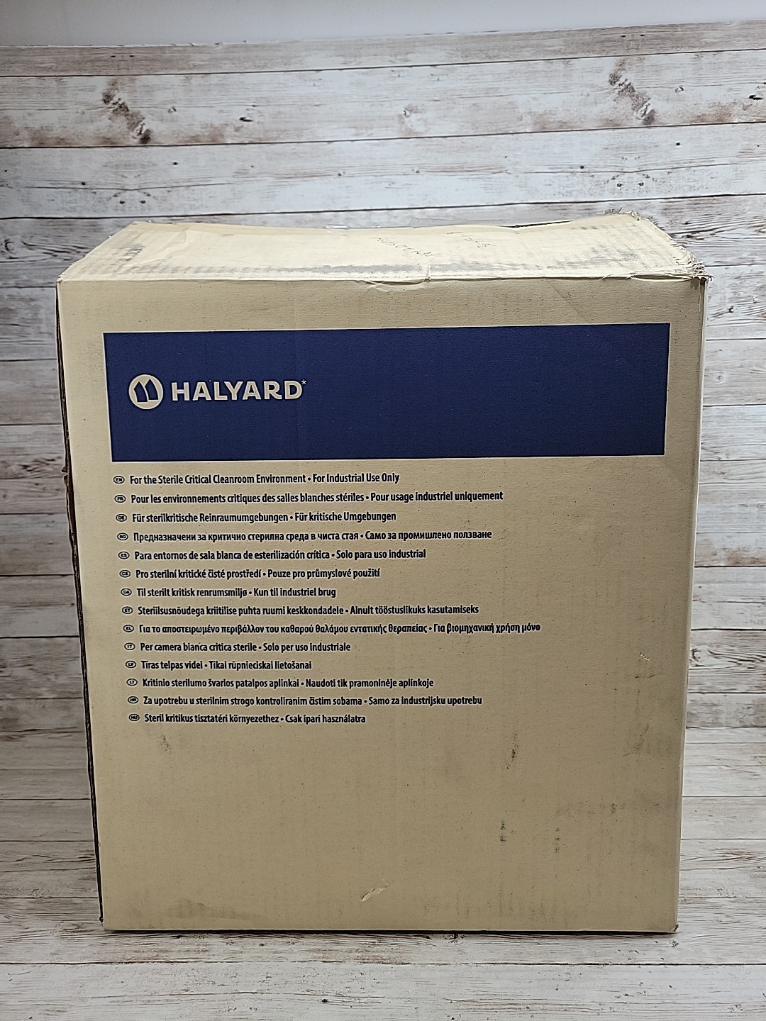 Halyard PureZero HG3 White NItrile Gloves STERILE *200 Pair* Size: 7 *See Date*