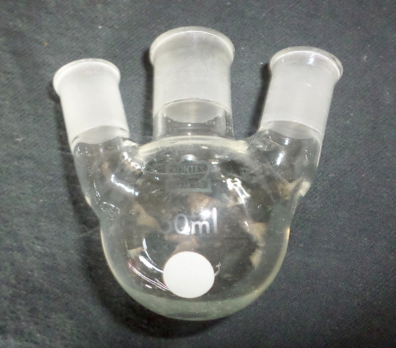 Kontes Glass 19/22 & 14/20 Joints 50mL Angled 3-Neck Round Bottom Flask