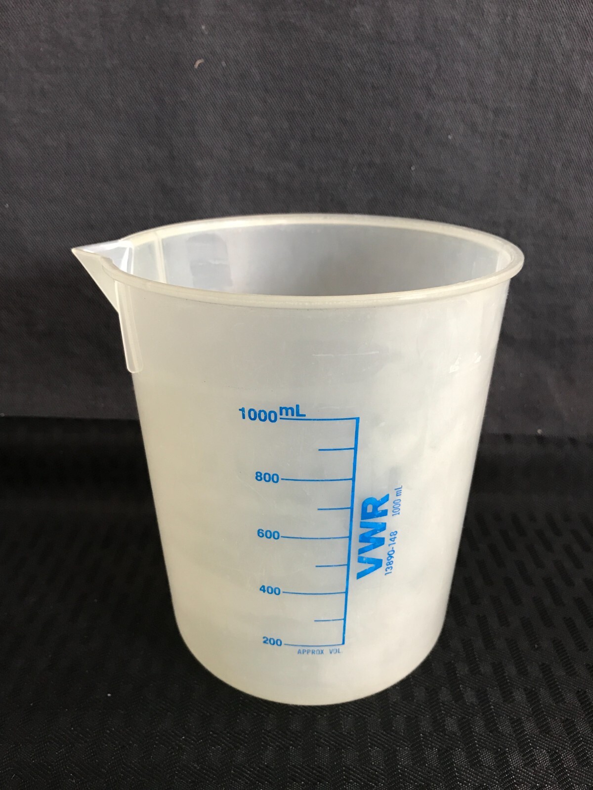 (3) VWR & NALGENE 1000mL Polypropylene Graduated Griffin Beaker 13890-148