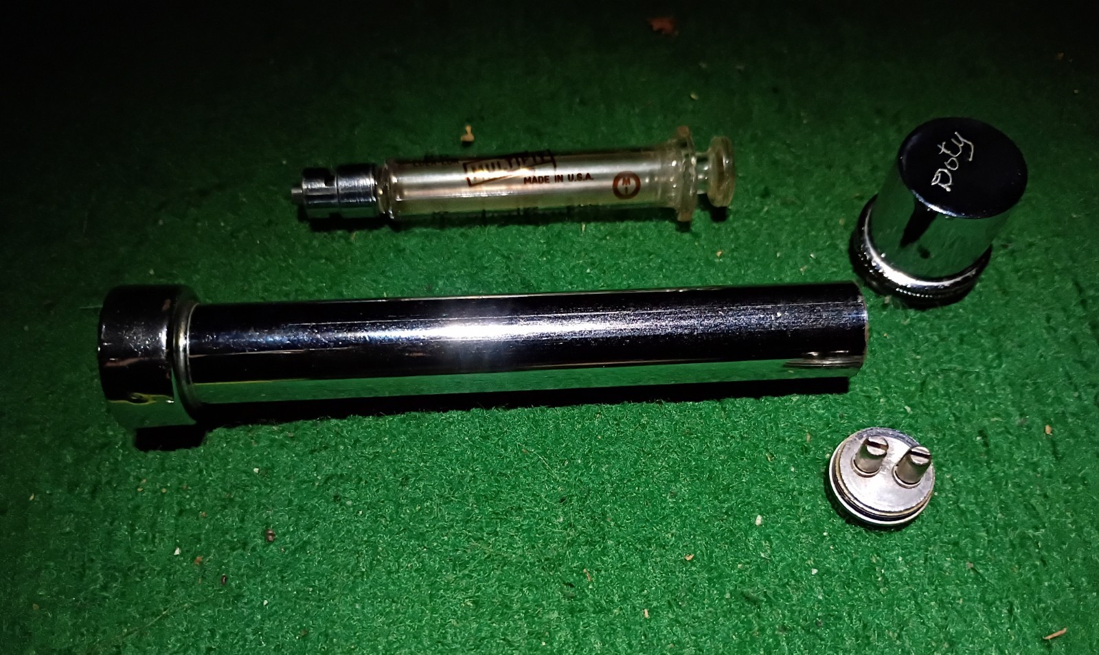 Vintage ~ B-D Multifit 2cc Reusable Syringe + Metal & Glass Storage Travel Case
