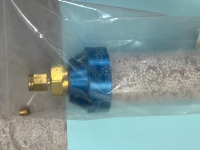 Baxter SP G5301-15 Refillable Indicating Moisture Trap , free ship