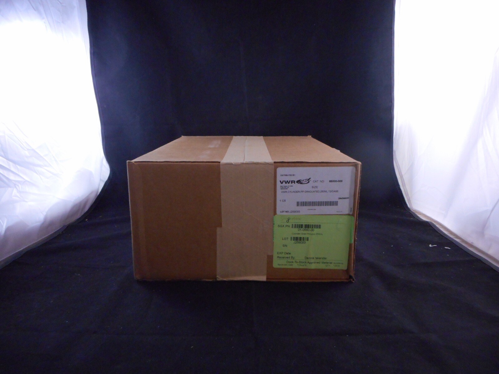 VWR Plastic 250mL Single Scale Graduated Cylinder Polypropylene 65000-008 12/CS
