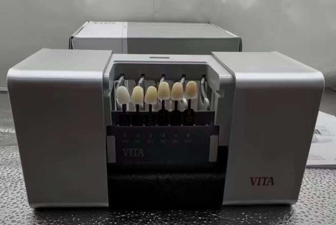 32 Colours VITA 3D Master Linearguide Resin Shade Guide Contrast OEM