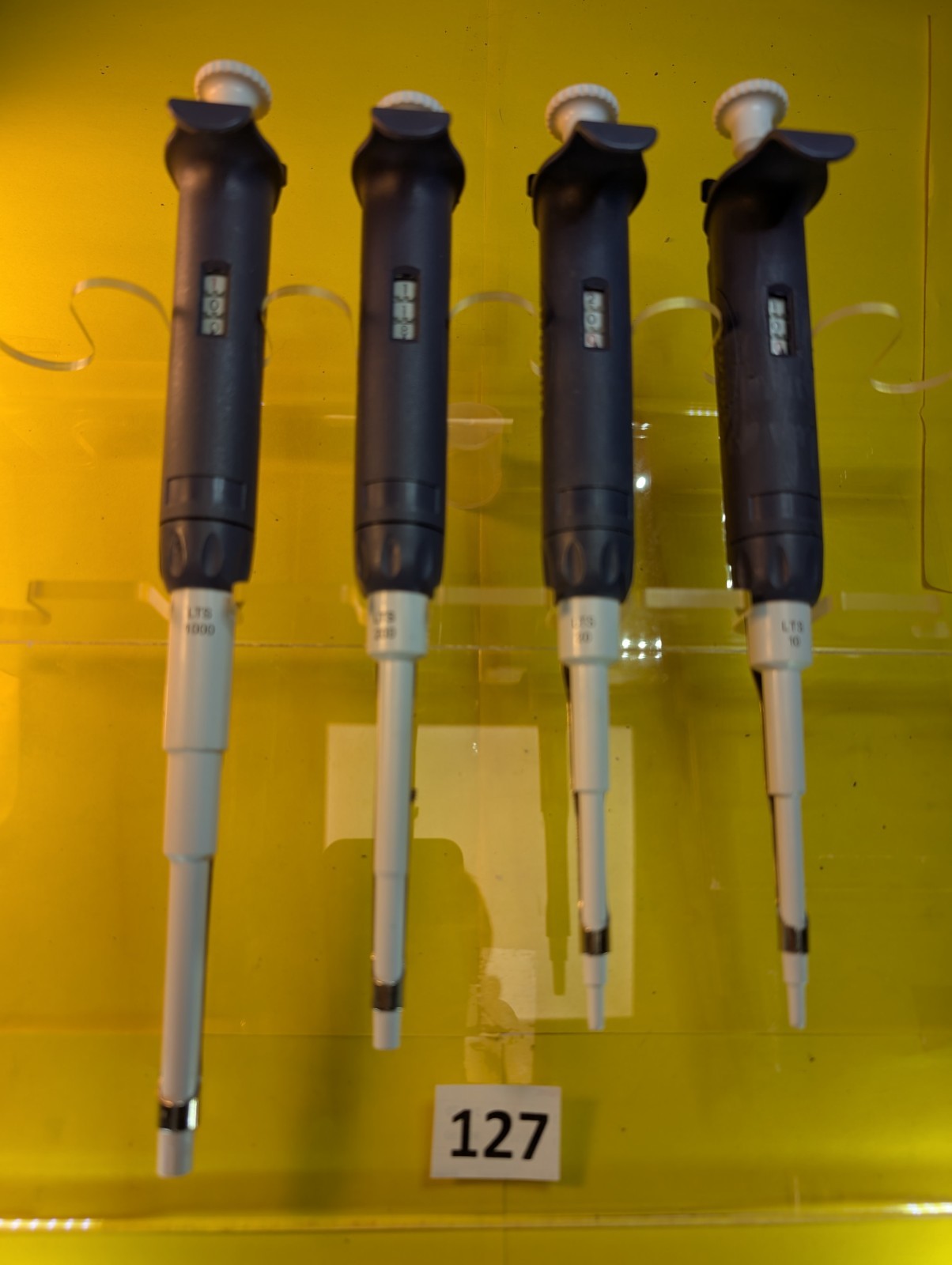 4 Rainin LTS Pipetman Pipet Lite 1000ul, 200ul, 20ul & 10ul Pipettes