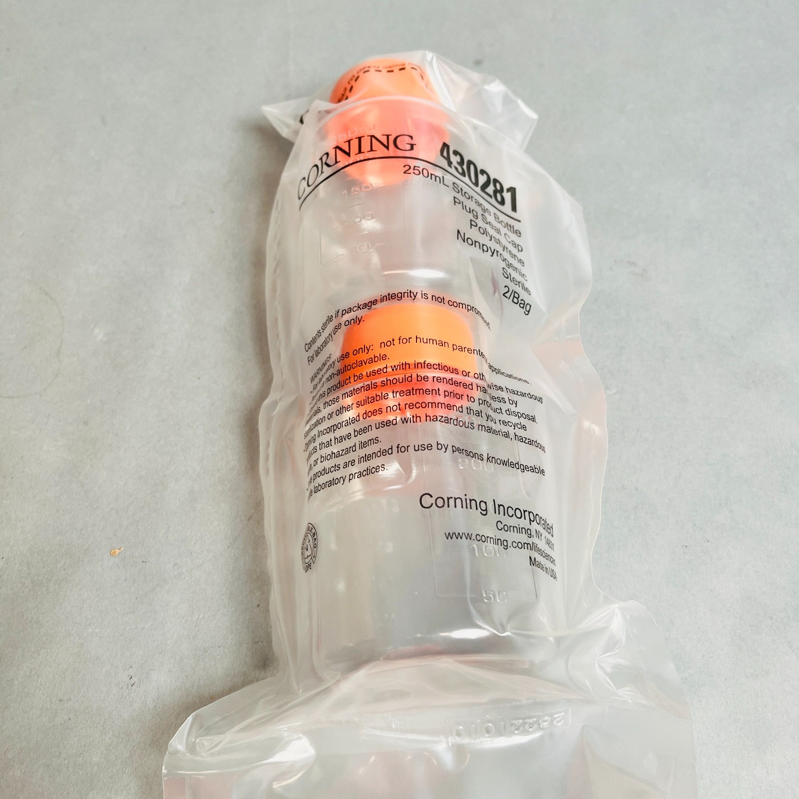 Corning Storage Bottle 250 ml Easy Grip Sterile Case of 24 Bottles