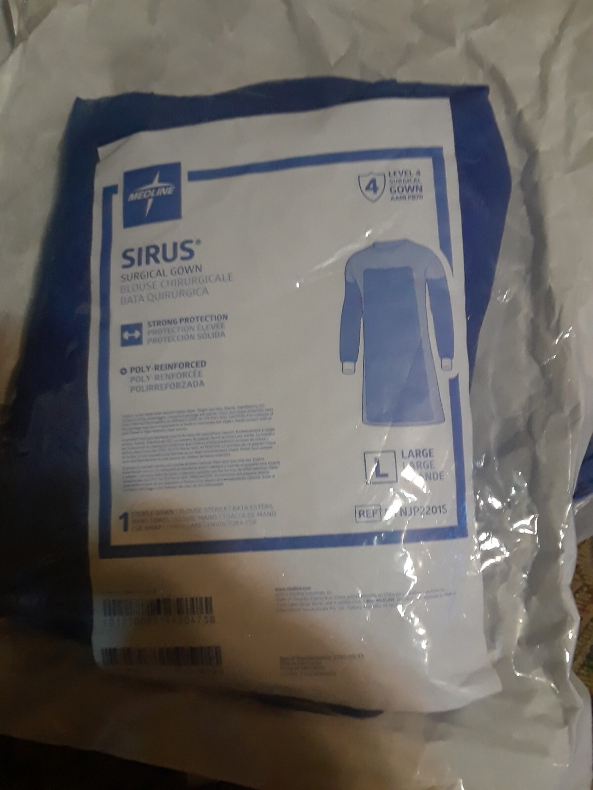 MEDLINE SIRUS WITH SOME LEVEL 4 GOWN SIZE LARGE LOT OF 20 NEW