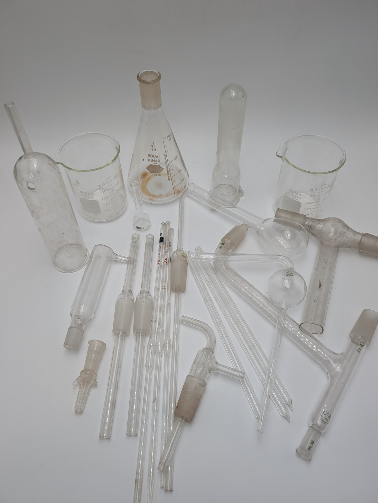 Lot of Pyrex Beakers Lab Ware Glass Lab Mixed Lot Random Connections