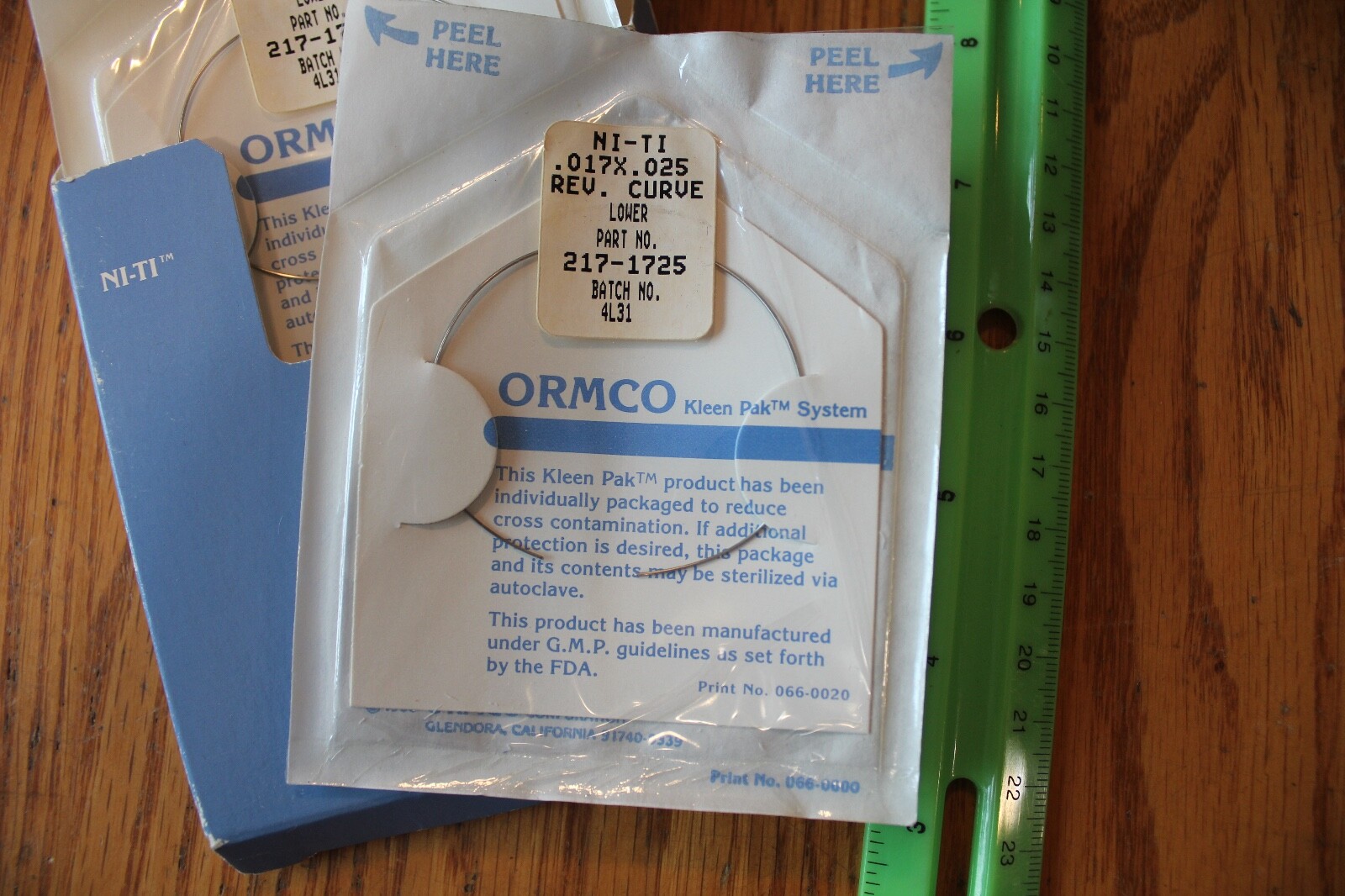 6 pcs Ormco Preformed Archwires NI-TI .017X .025 Rev curve lower 217-1725