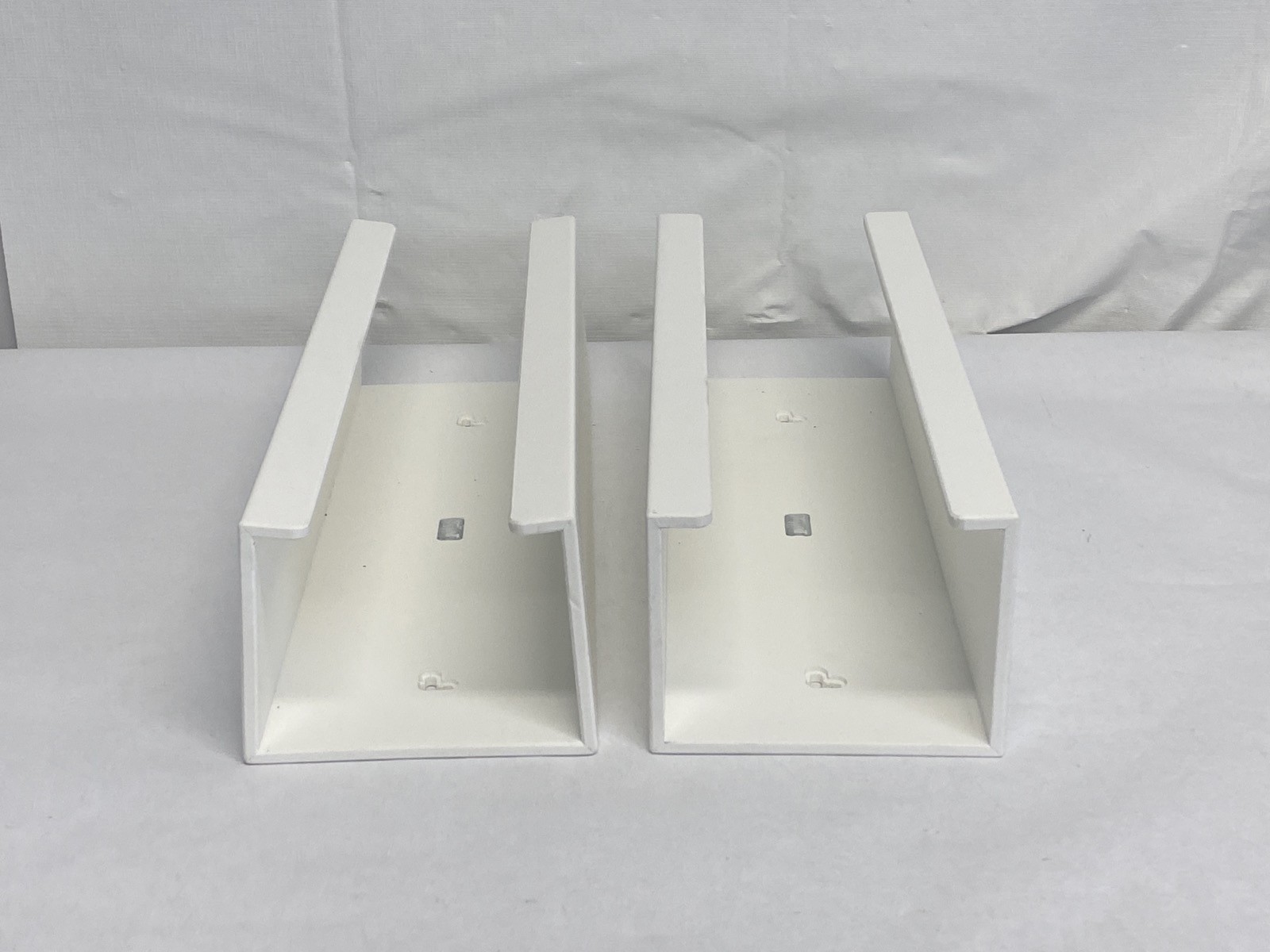 (2) TRIPPNT Large White PVC KimWipe Holder 15-1/4 L x 4-1/8 W x 5-1/2” H 50175