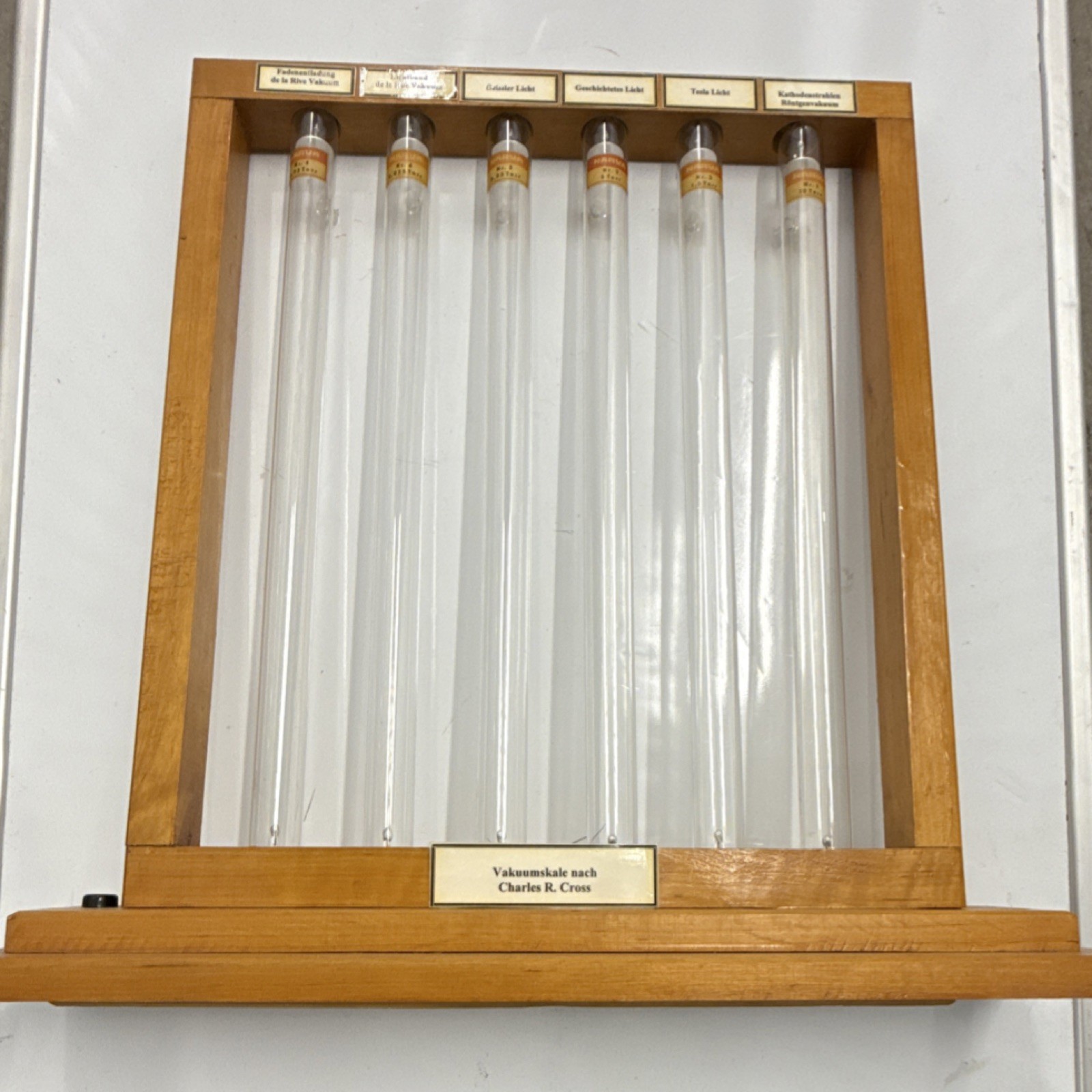Narva Vacuum Scale Glass Test Tubes Set with Cork for Biological & Medical Lab