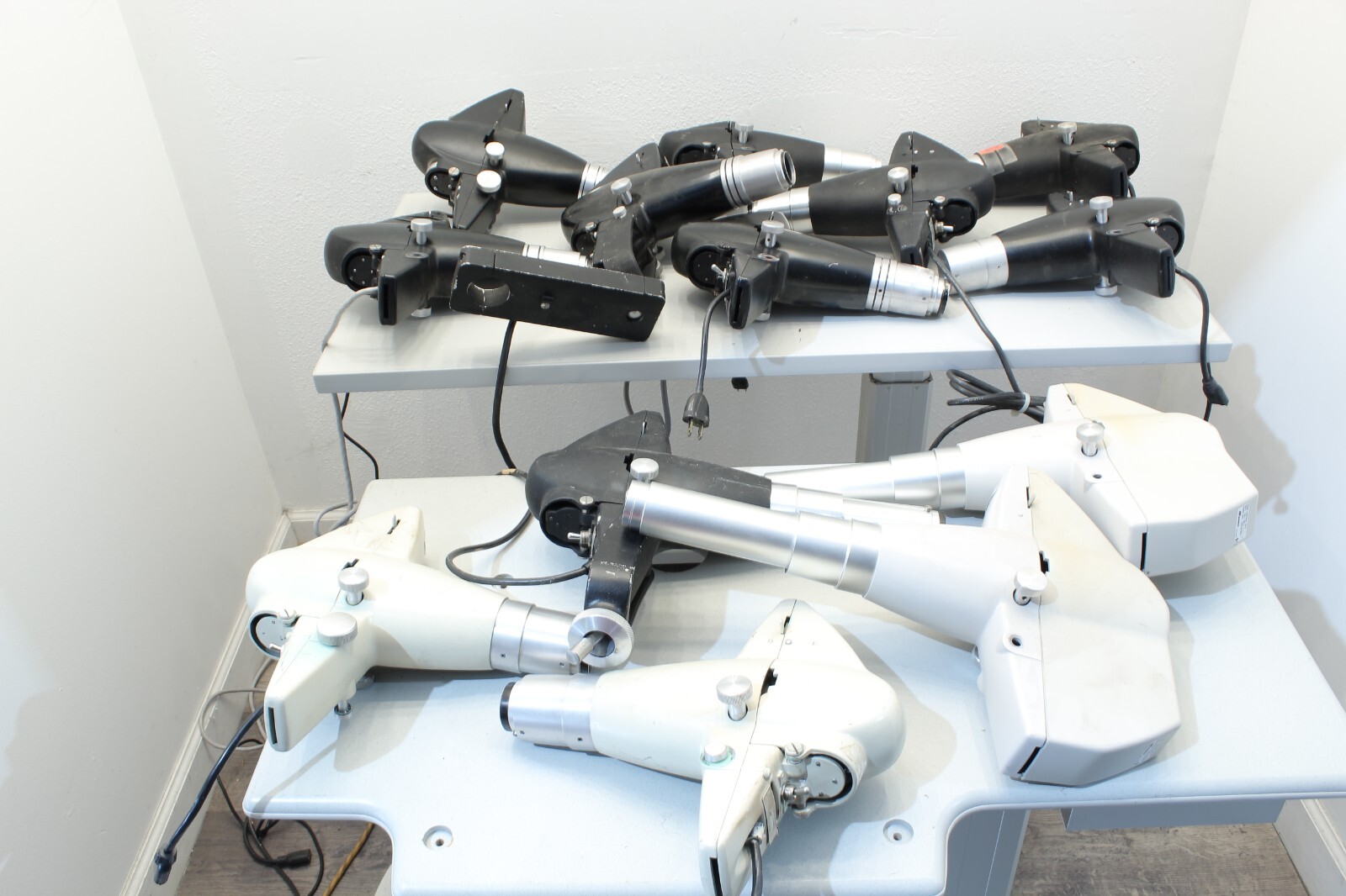Manual Projectors American Optical Marco Reichert Burton